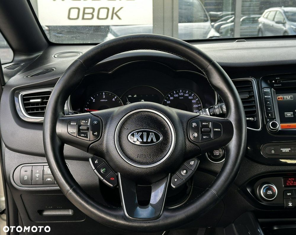 Kia Carens 1.7 CRDi XL 7os 7DCT - 20