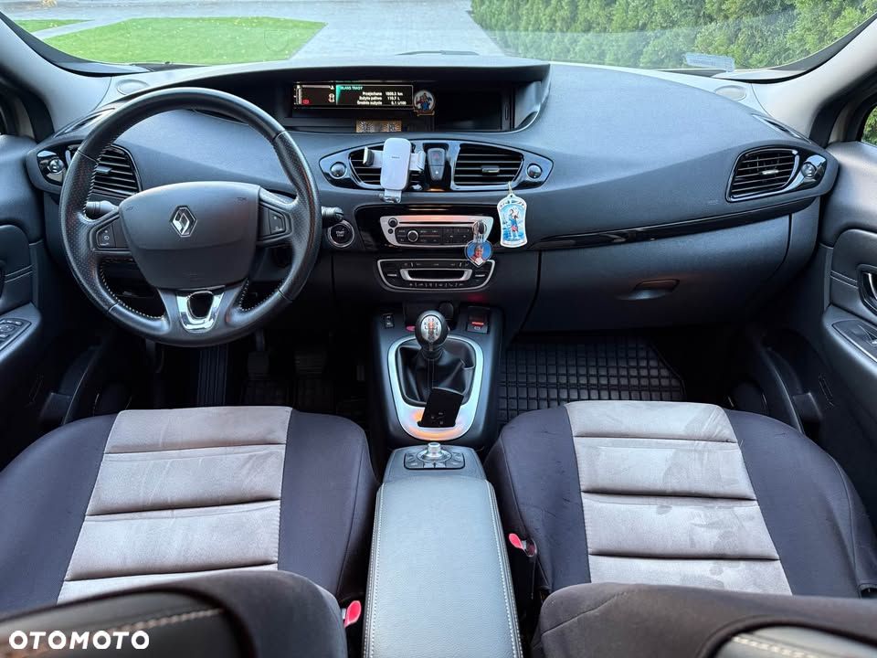 Renault Scenic 1.5 dCi Bose EDition - 11