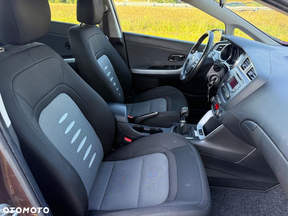 Kia Ceed 1.6 GDI Platinum Edition - 29