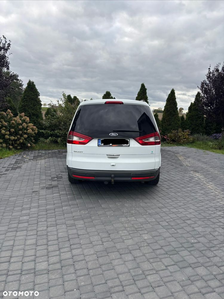 Ford Galaxy - 9