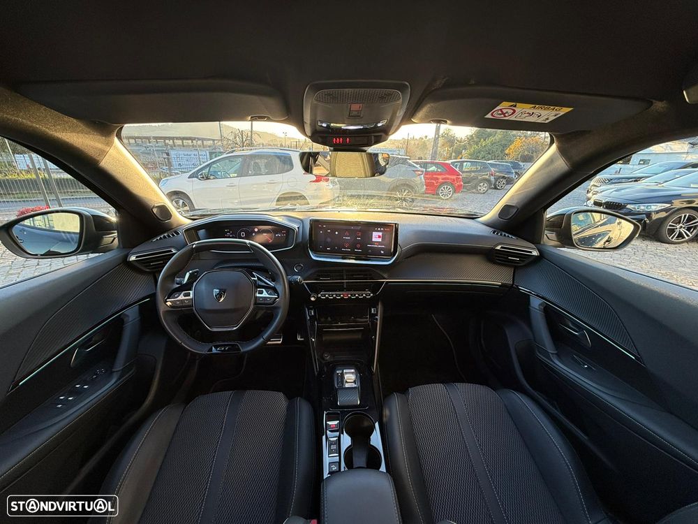 Peugeot 2008 1.2 PureTech GT Pack EAT8 - 16