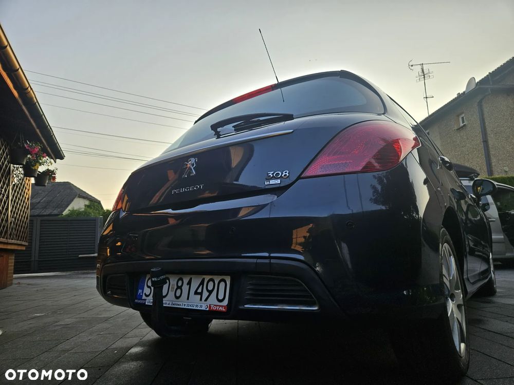 Peugeot 308 1.6 HDi Premium - 18