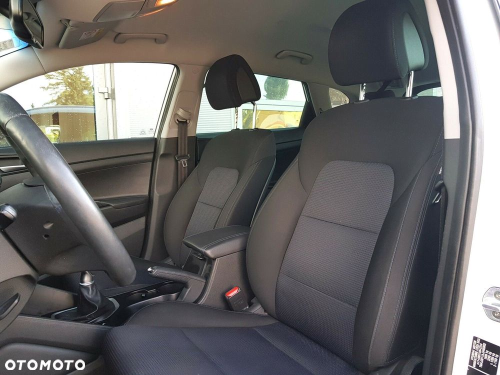 Hyundai Tucson 1.6 GDI BlueDrive Comfort 2WD - 18