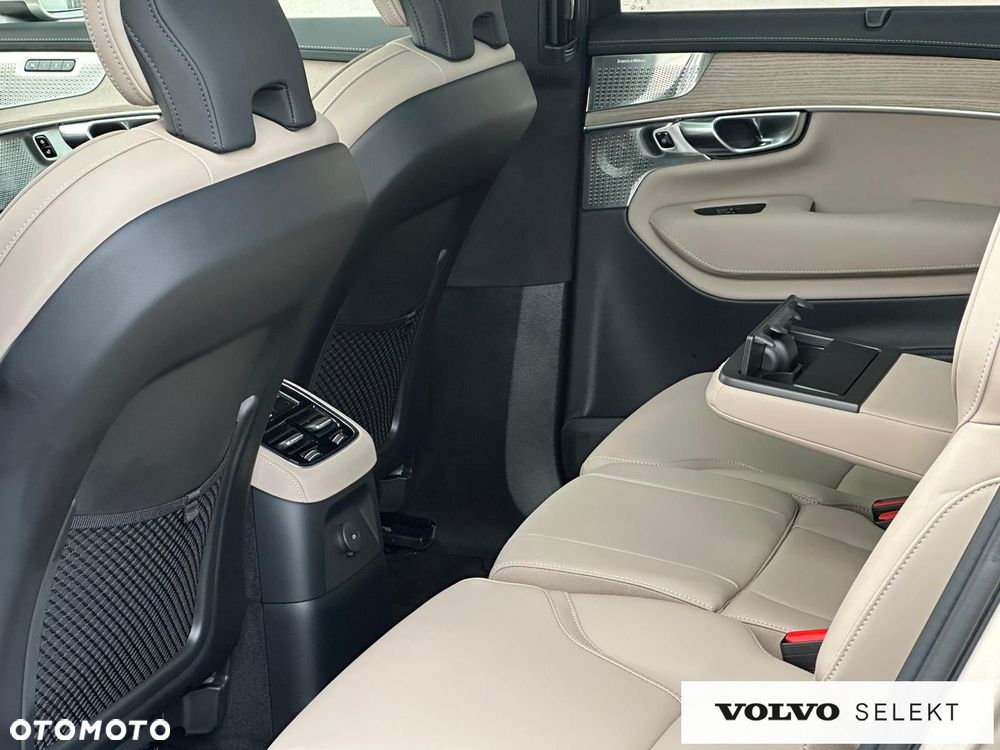 Volvo XC 90 - 40