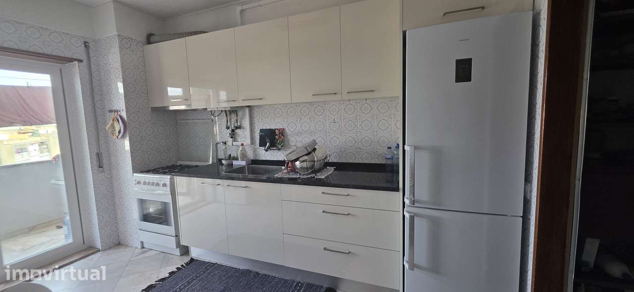 Apartamento T3 Vista Fantástica– 8.º Andar-Sobreda - Grande imagem: 3/16