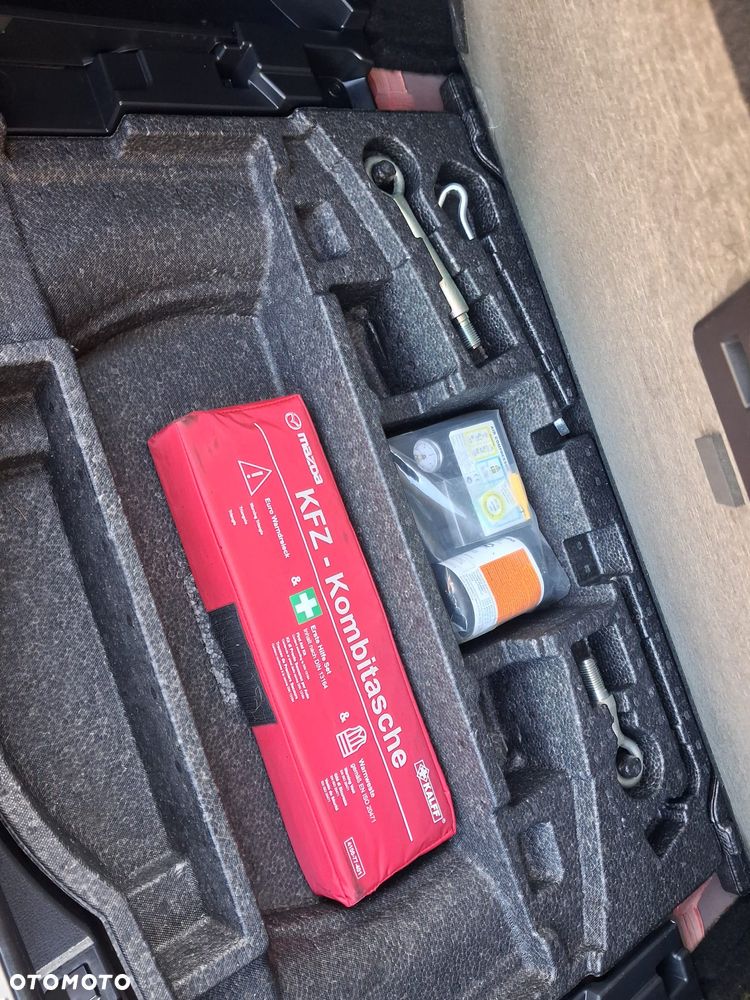 Mazda 6 SKYACTIV-D 175 i-ELOOP Sports-Line - 29