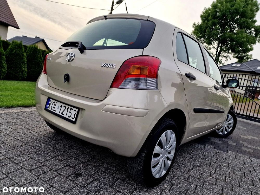 Toyota Yaris 1.33 Sol - 9