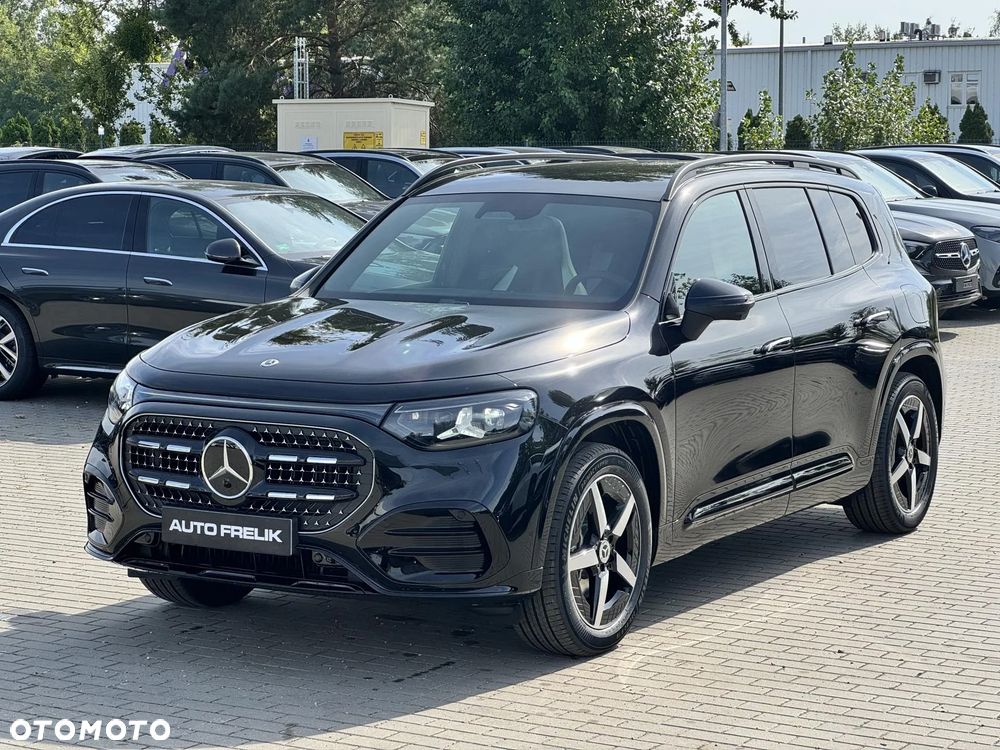 Mercedes-Benz GLB 200 mHEV 8G-eDCT - 4