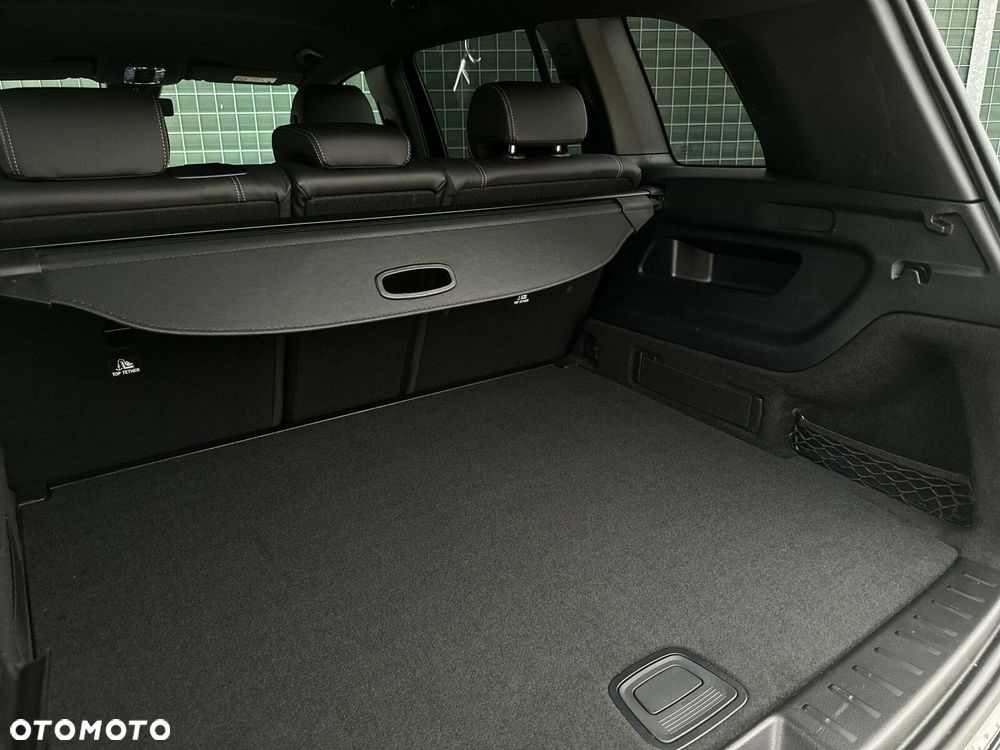Mercedes-Benz GLB 200 Progressive 7G-DCT - 10