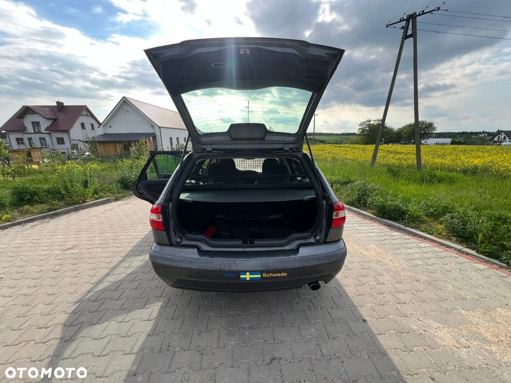 Volvo V40 - 14