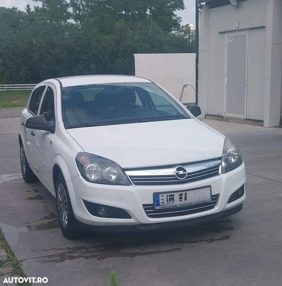 Opel Astra 1.4i Cosmo - 2