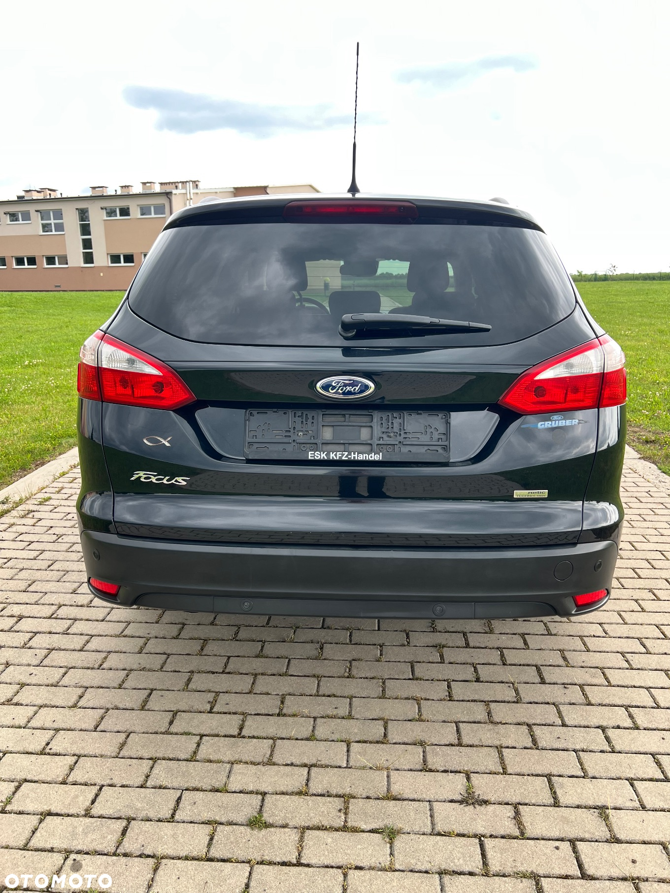 Ford Focus 1.6 TDCi DPF SYNC Edition - 10