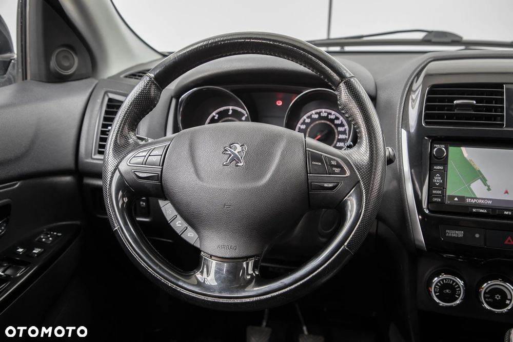 Peugeot 4008 - 28