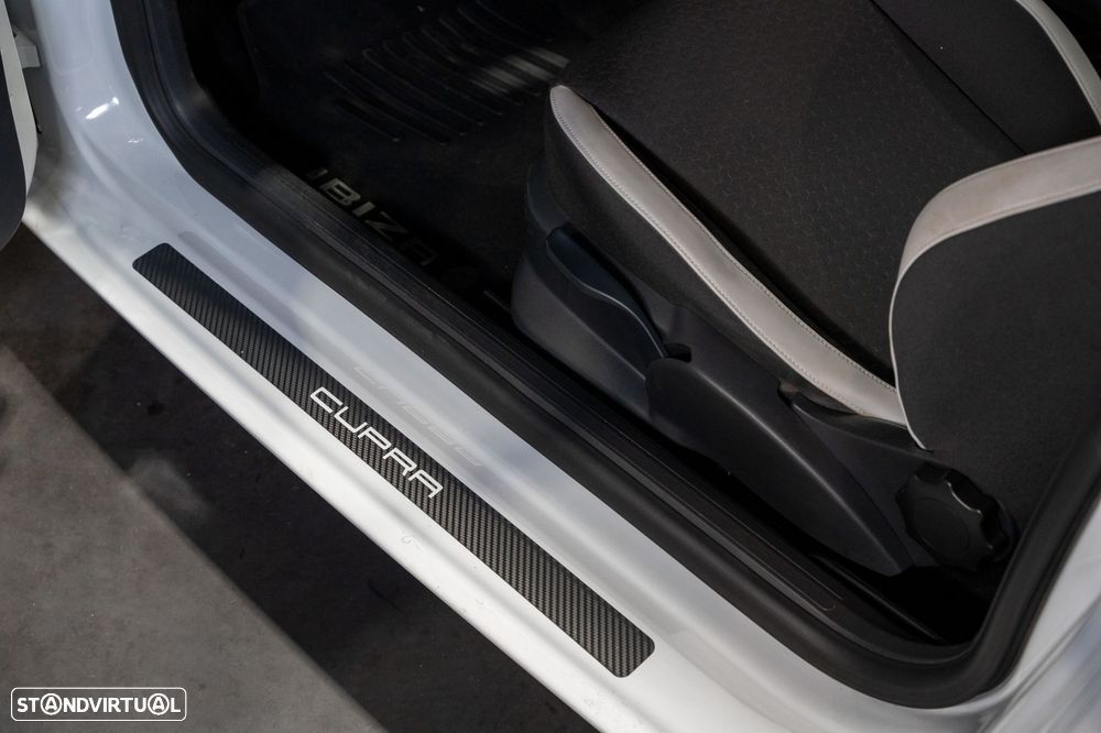 SEAT Ibiza SC 1.8 TSI Cupra - 24