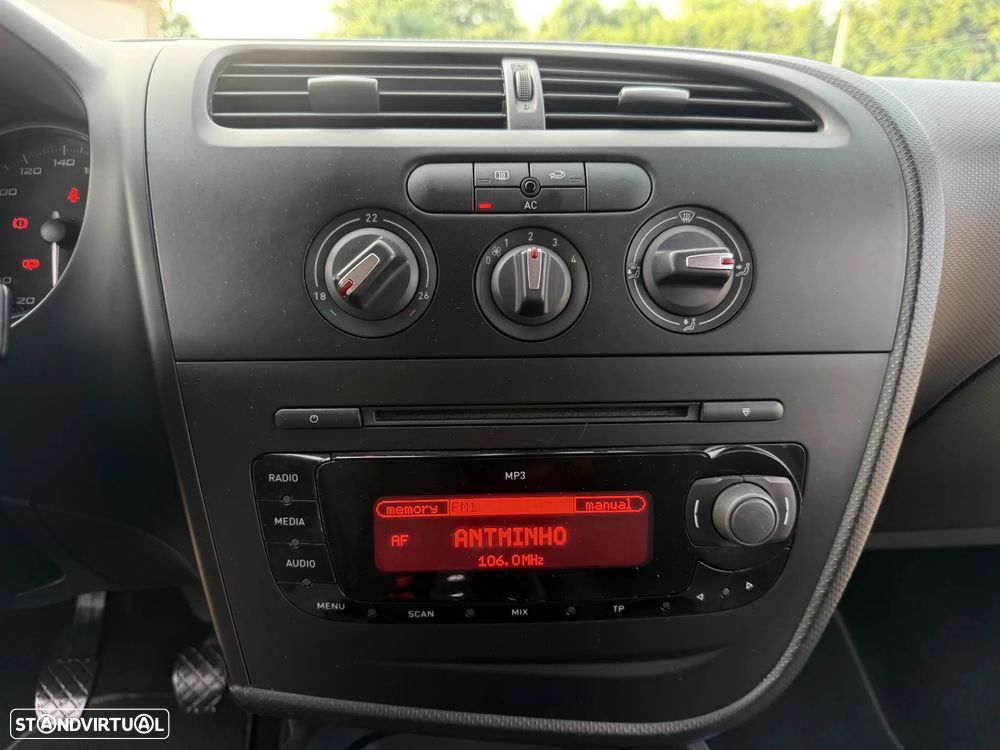 SEAT Leon 1.9 TDI DPF Sport Limited - 8
