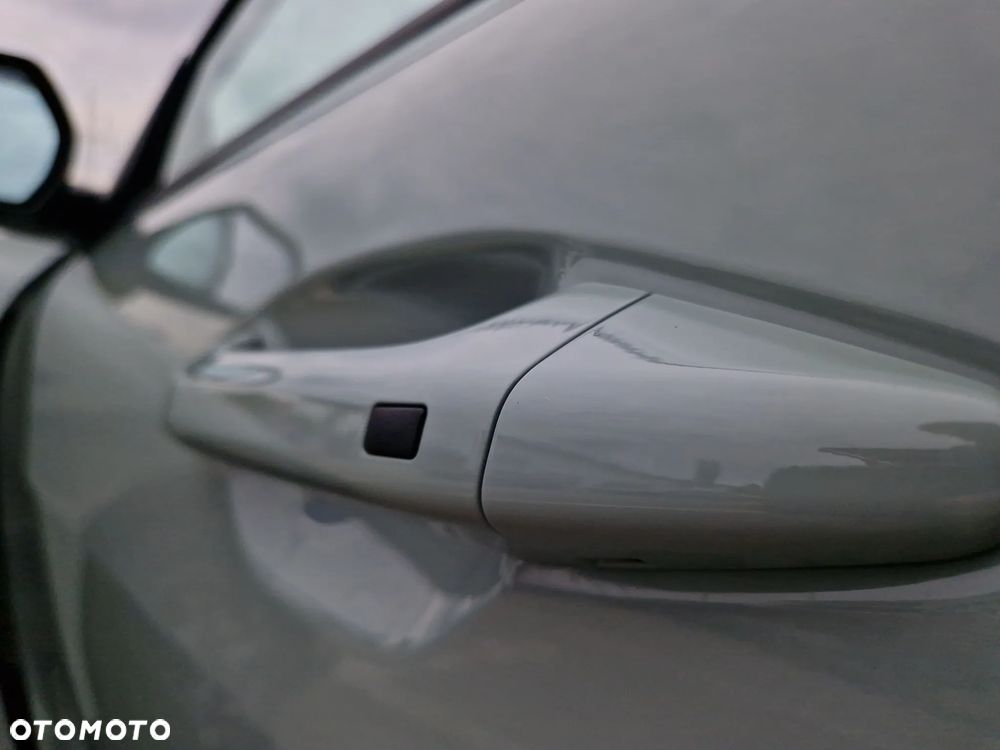 Kia K4 - 24