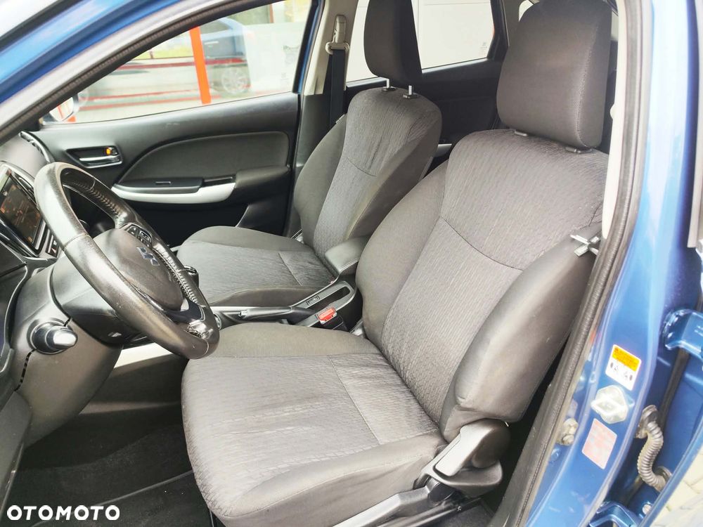 Suzuki Baleno 1.2 Dualjet (SHVS) Hybrid Comfort - 30