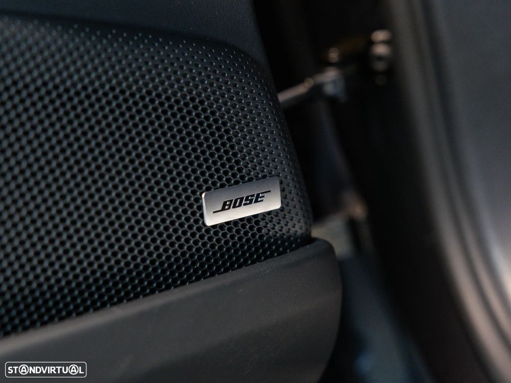 Porsche Panamera 4 E-Hybrid - 23