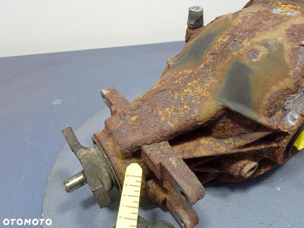 MERCEDES E KLASA W211 E200 KOMPRESSOR 163KM MOST TYLNY A2113510308 722.695 - 9