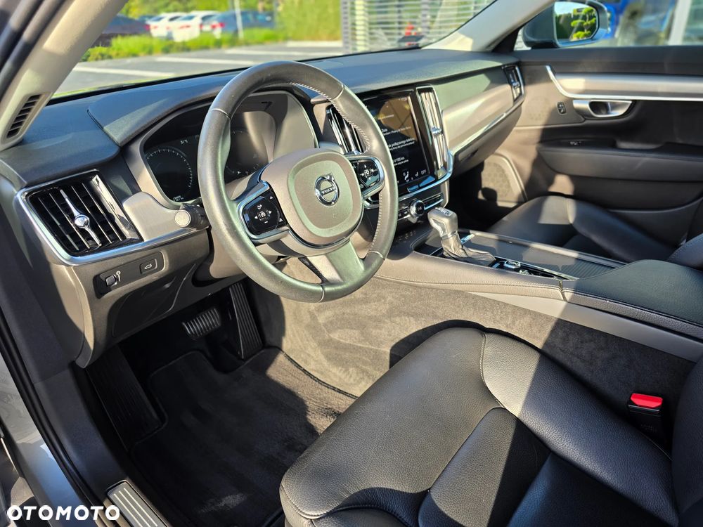 Volvo S90 D4 SCR Momentum Pro - 37