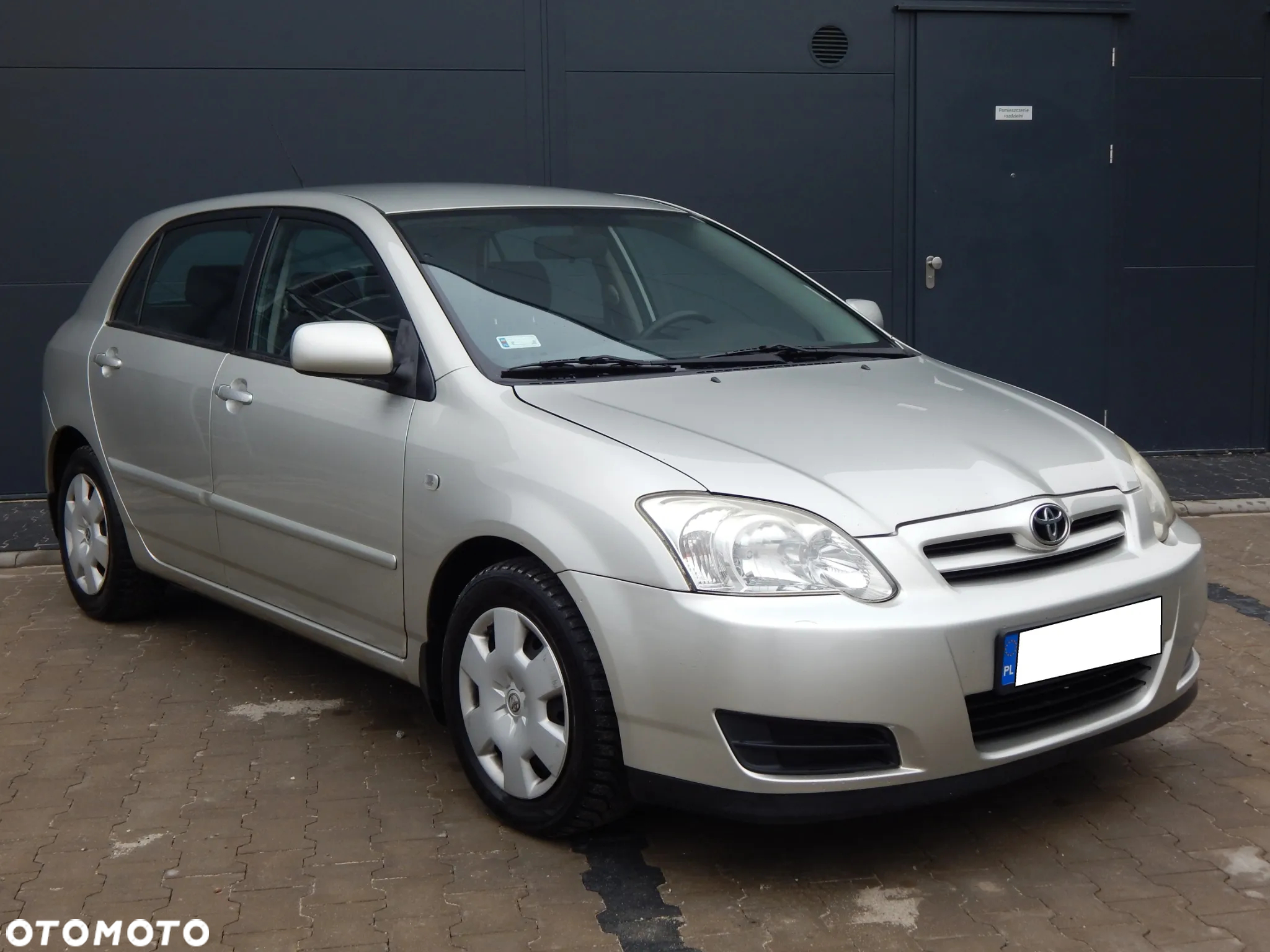 Toyota Corolla 1.8 CE - 11