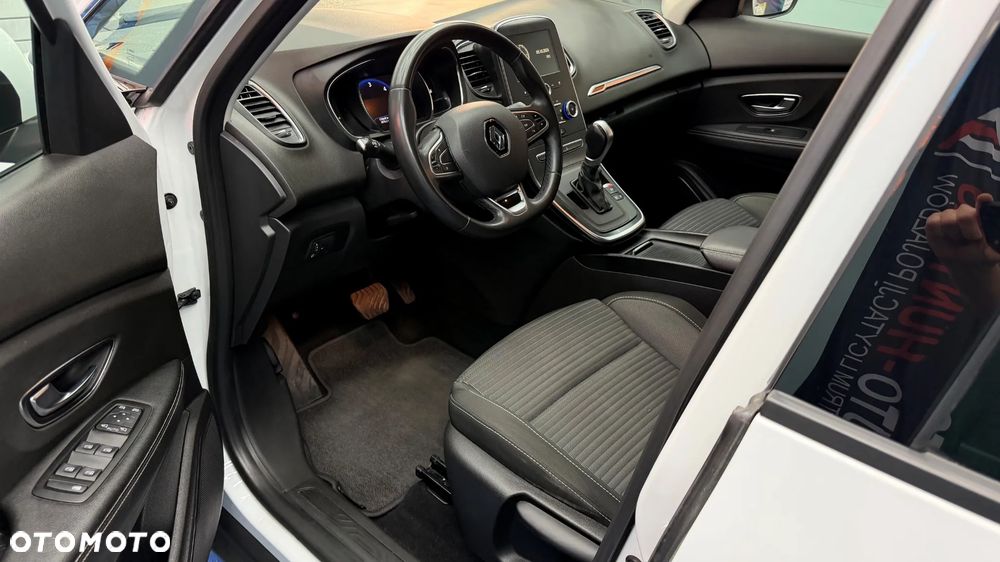 Renault Scenic - 27