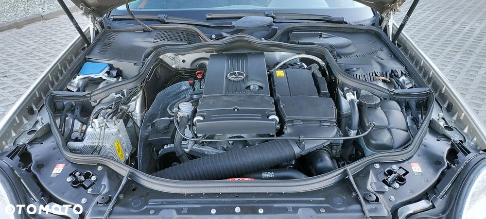 Mercedes-Benz Klasa E - 17