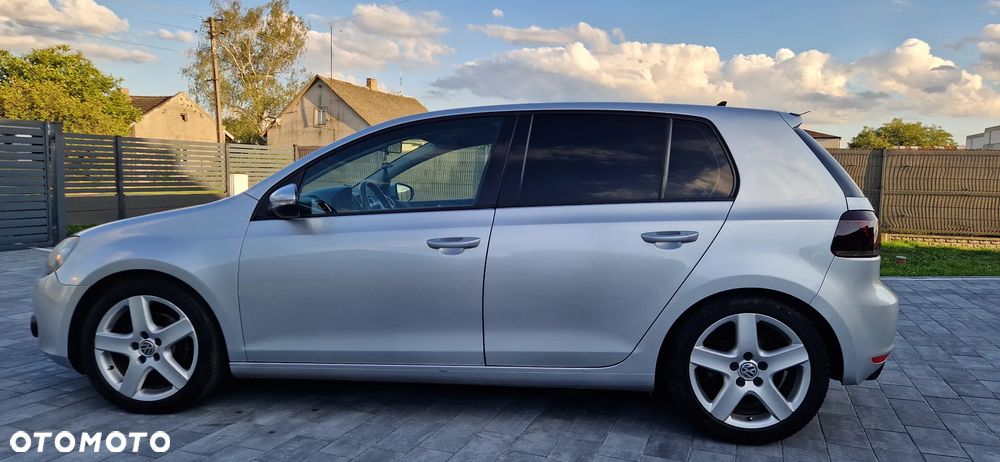 Volkswagen Golf 2.0 TDI Comfortline - 8