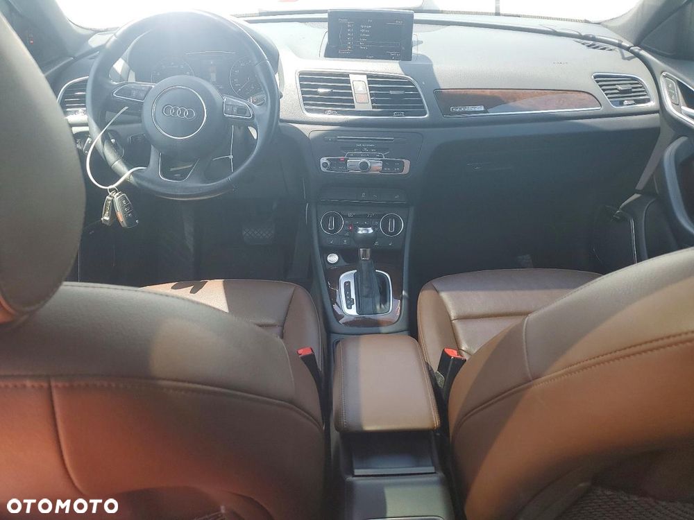 Audi Q3 2.0 TFSI Quattro S tronic - 10
