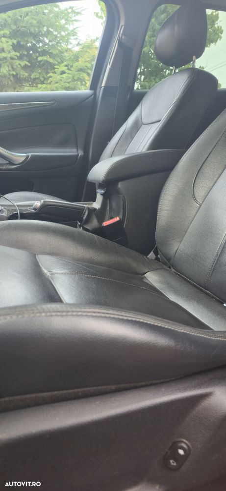 Ford Mondeo 2.0 TDCi Titanium - 8