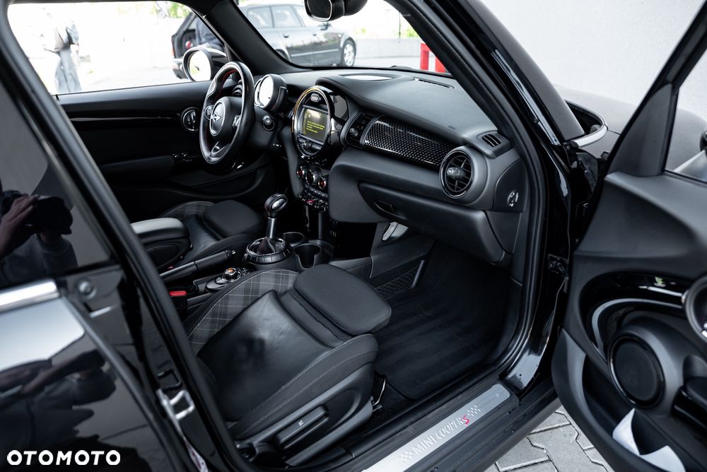MINI Cooper S Sport-Aut - 21