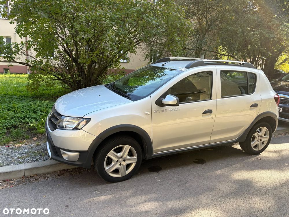 Dacia Sandero - 5