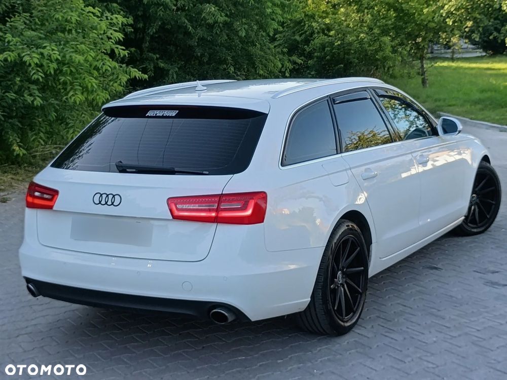 Audi A6 Avant - 10