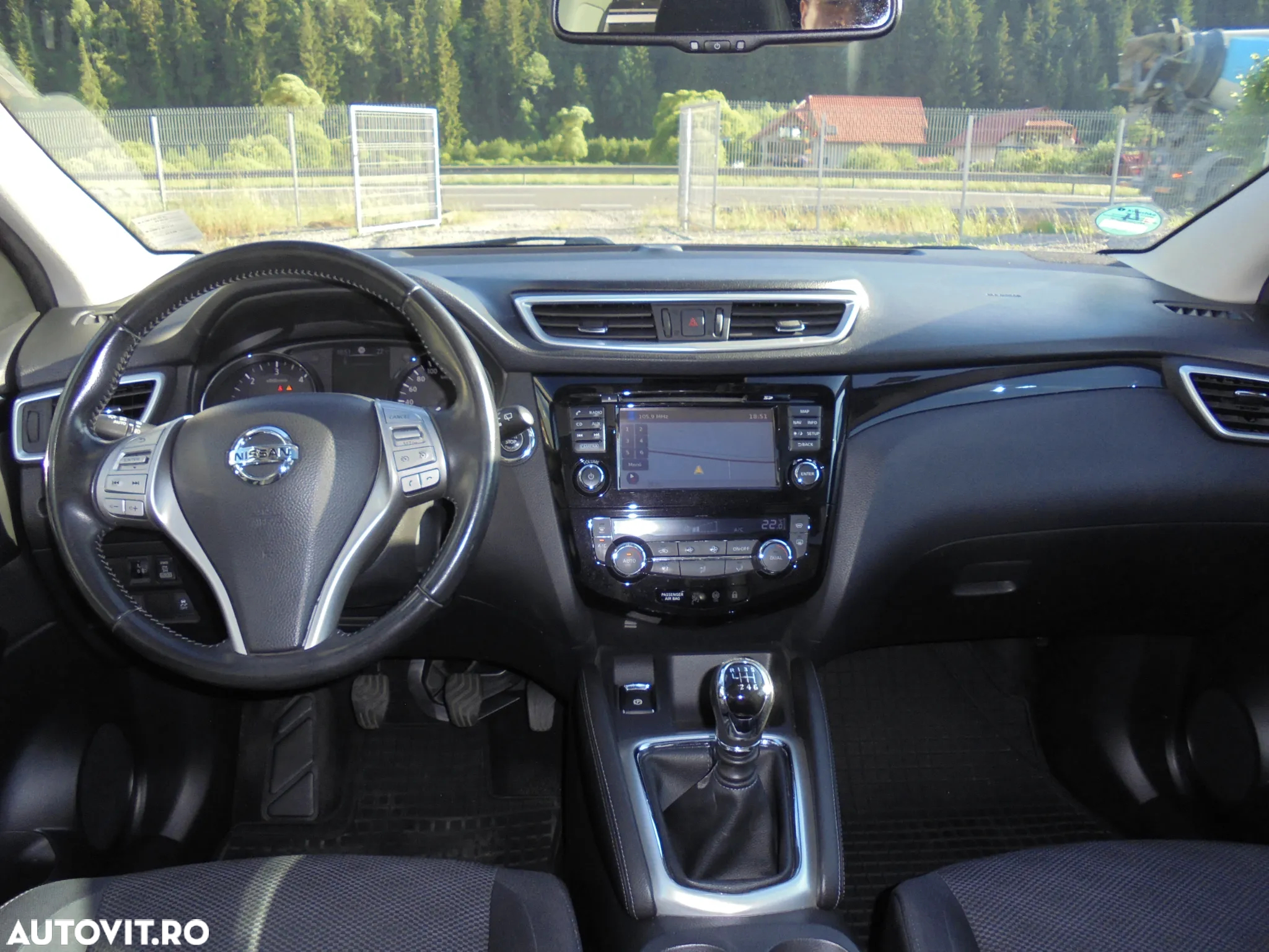 Nissan Qashqai 1.6L dCi Start/Stop 4X4-i N-Connecta - 21