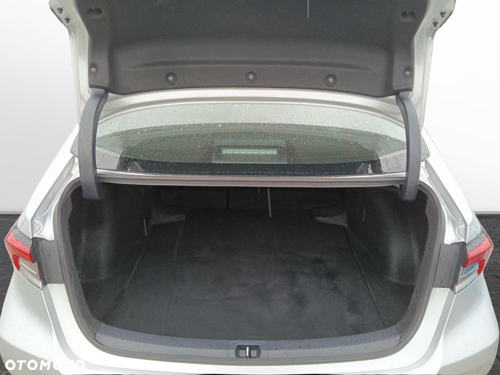 Toyota Corolla 1.8 Hybrid Comfort - 13