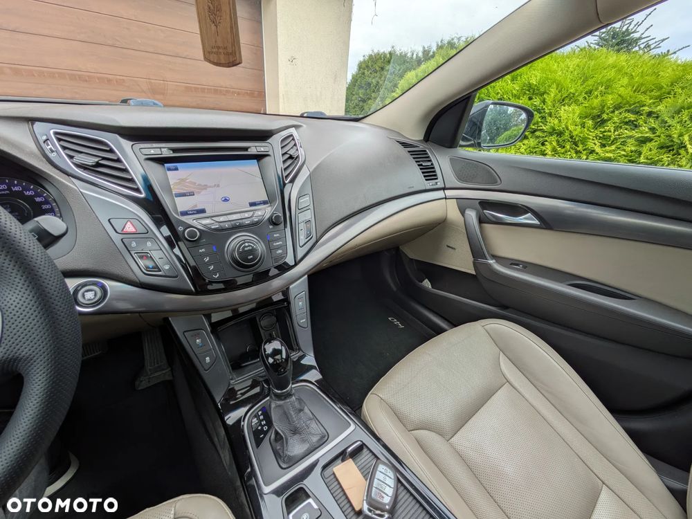 Hyundai i40 1.7 CRDi Automatik Premium - 24