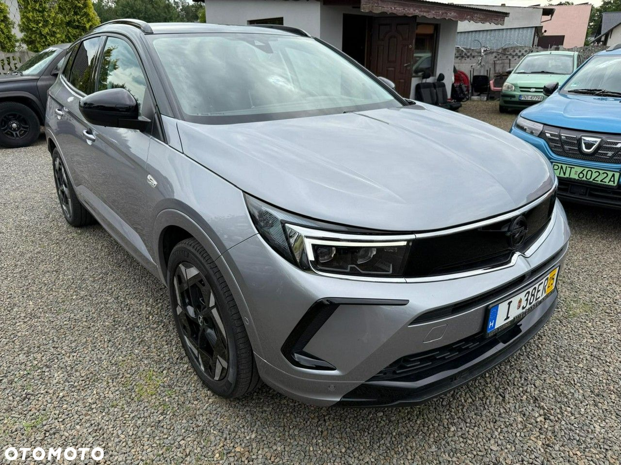 Opel Grandland X - 11
