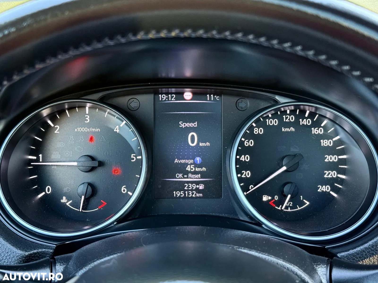 Nissan Qashqai 1.5 DCI TEKNA - 28