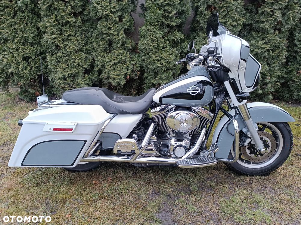 Harley-Davidson Touring Road Glide - 1
