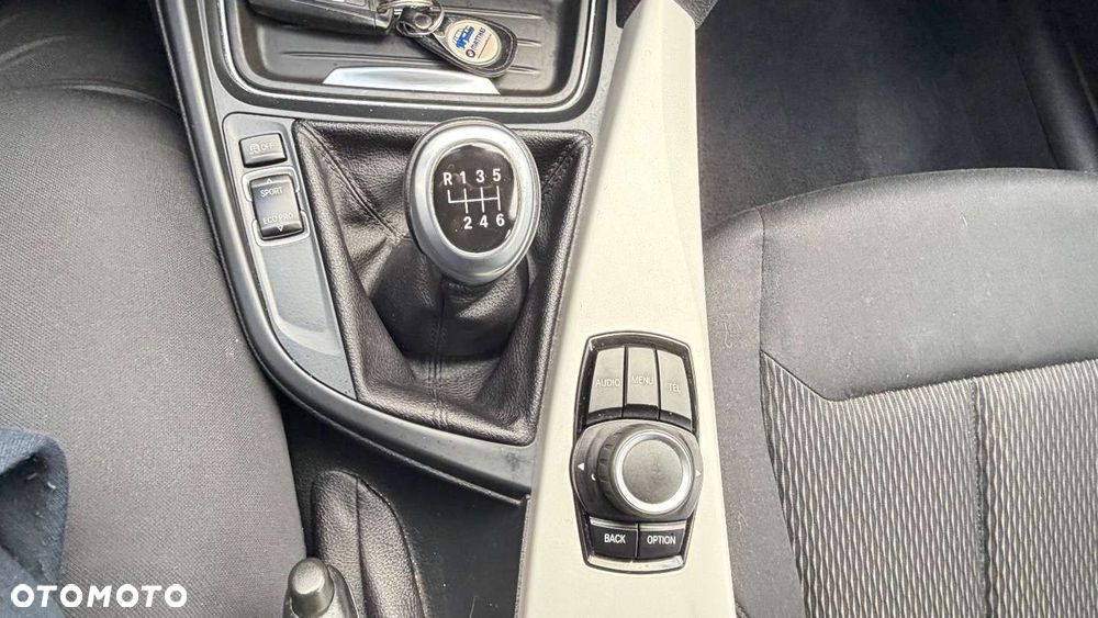 BMW Seria 3 316d DPF Edition Lifestyle - 39