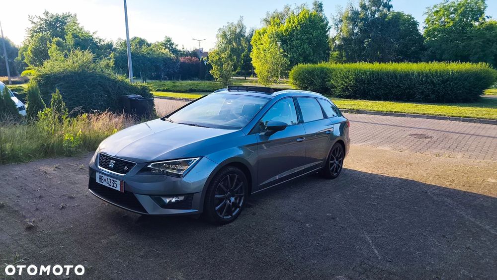 Seat Leon 1.8 TSI FR S&S DSG - 2
