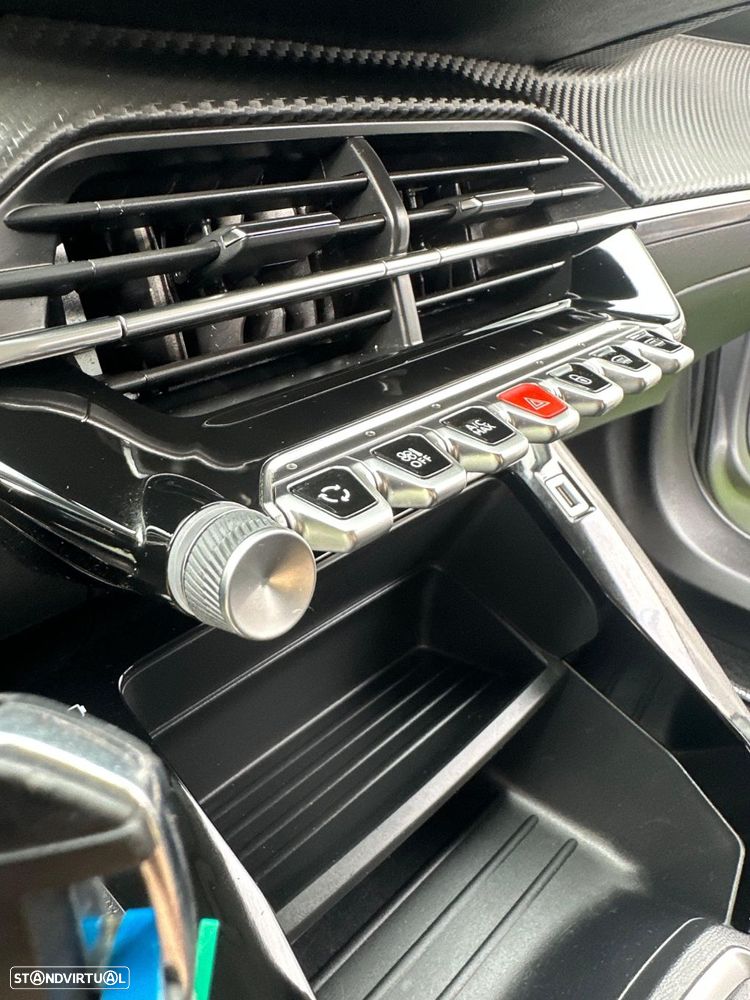 Peugeot 2008 1.5 BlueHDi Active Pack - 20