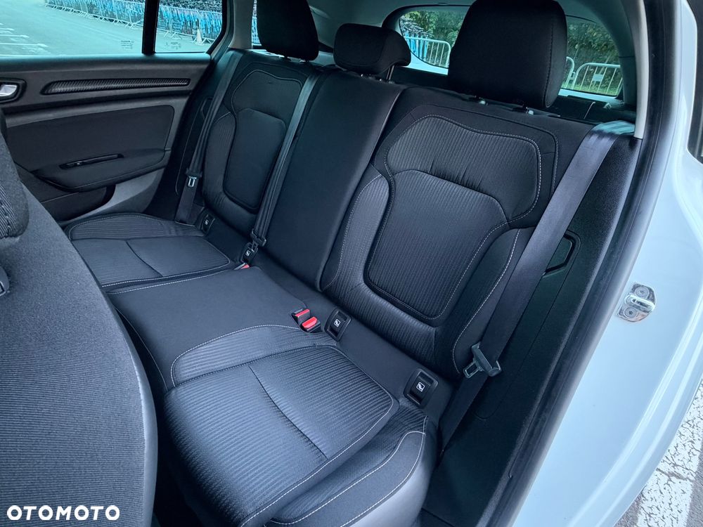 Renault Megane 1.2 Energy TCe Limited - 13