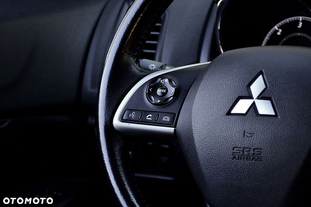 Mitsubishi ASX 1.8 DI-D 4WD Diamant Edition - 21