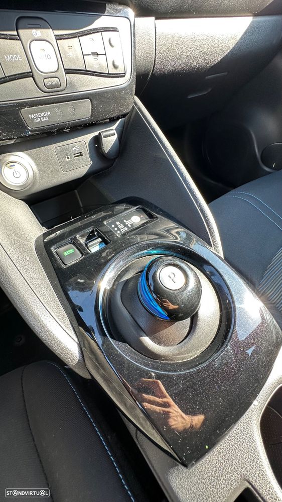 Nissan Leaf N-Connecta - 50