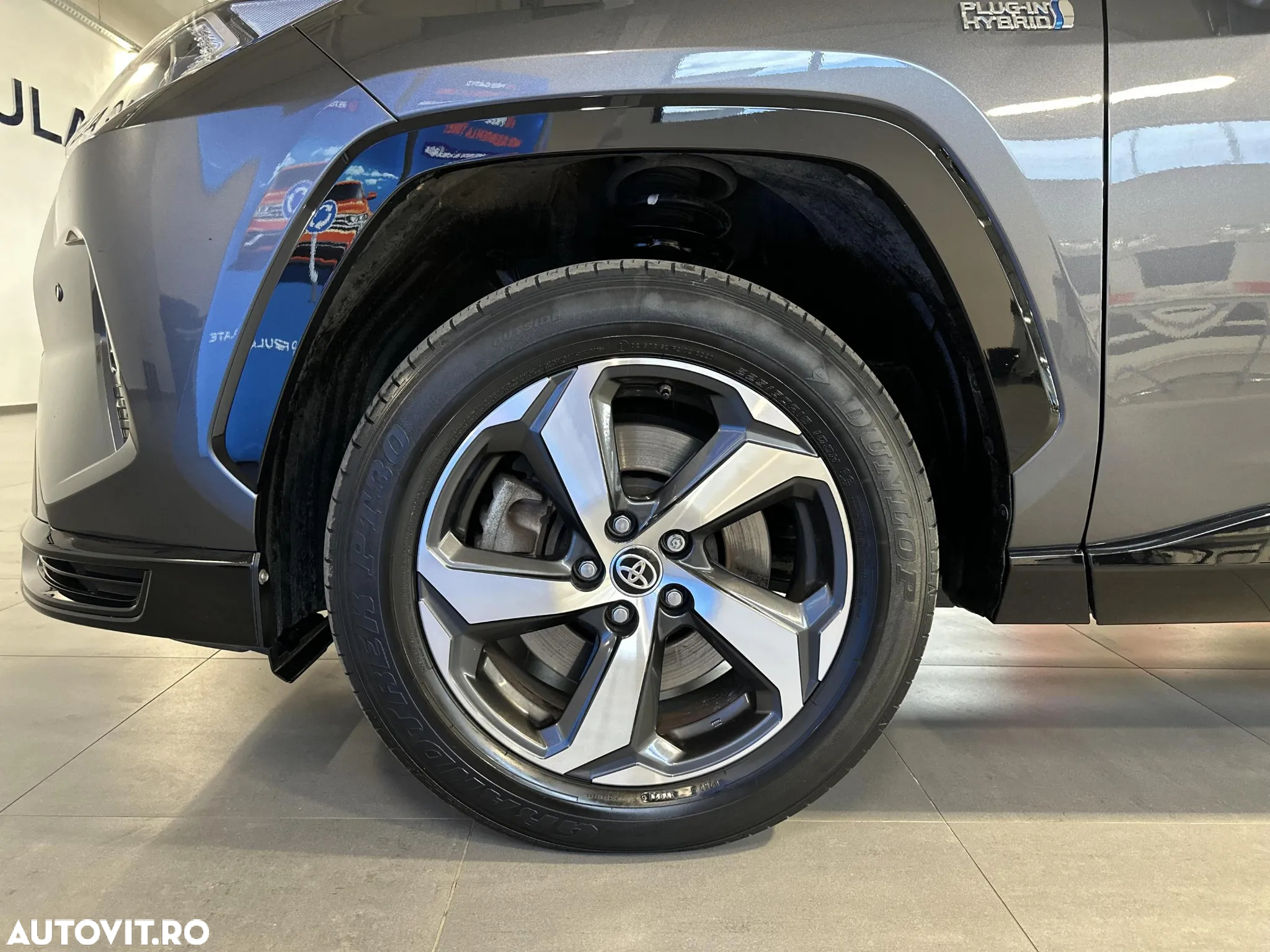 Toyota RAV4 Plug-in-Hybrid - 13