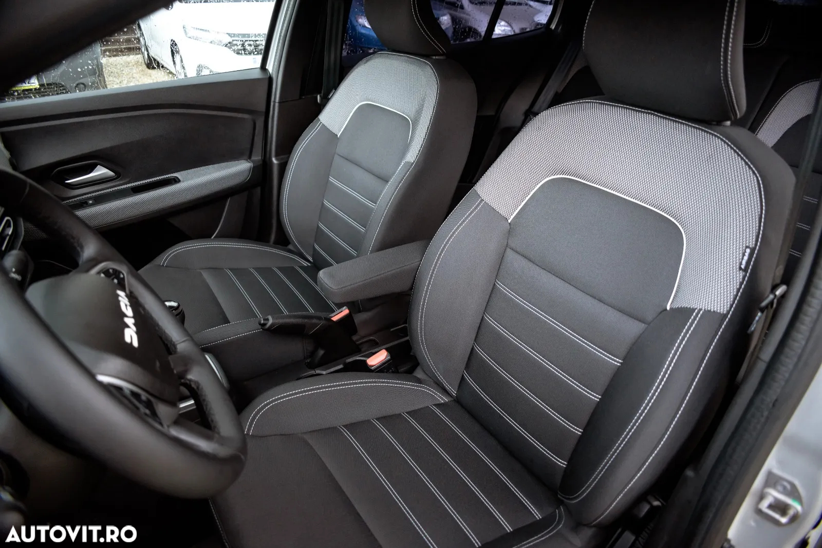 Dacia Logan ECO-G 100 MT6 Comfort - 13