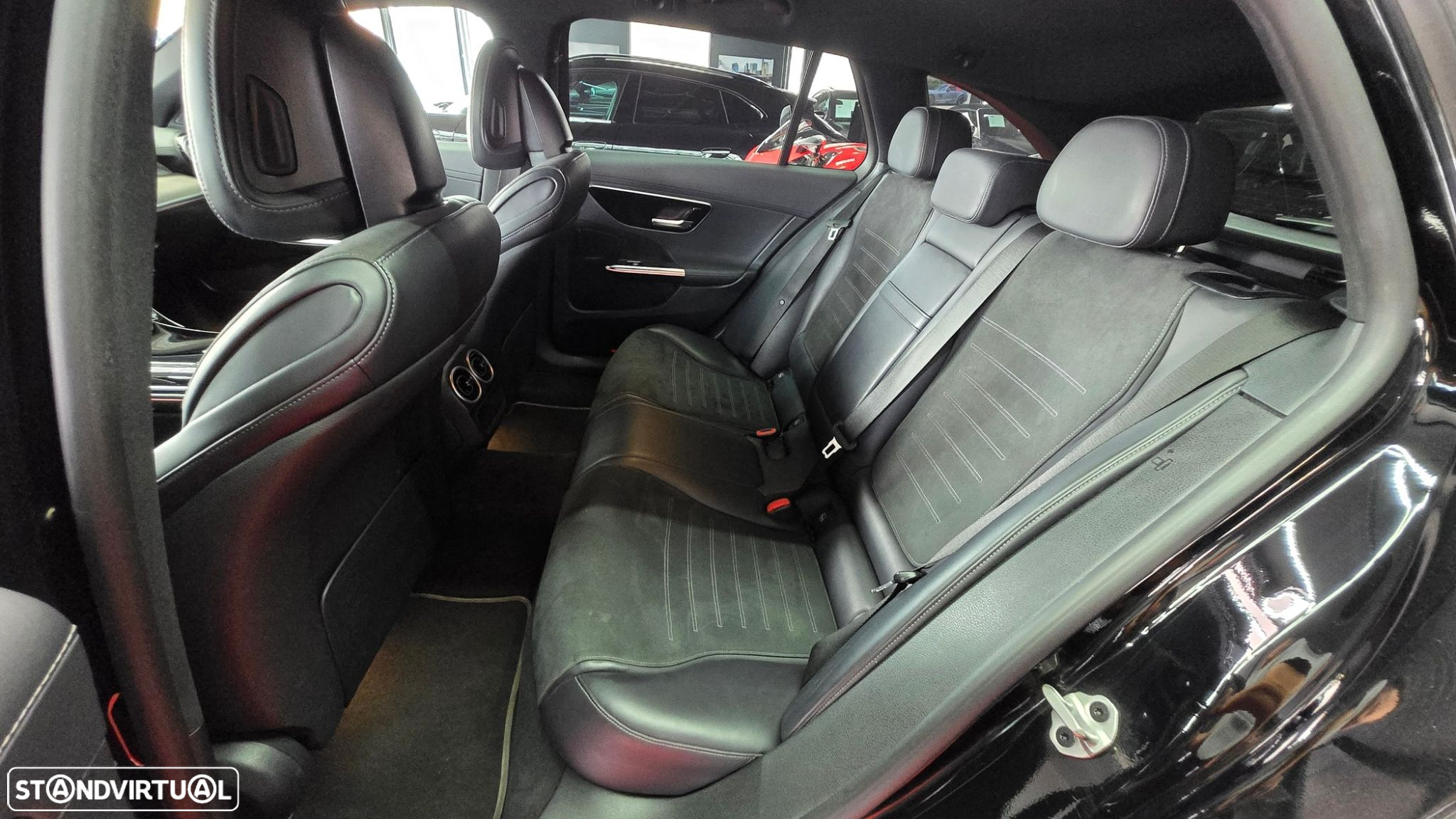 Mercedes-Benz C 300 d AMG Line - 14