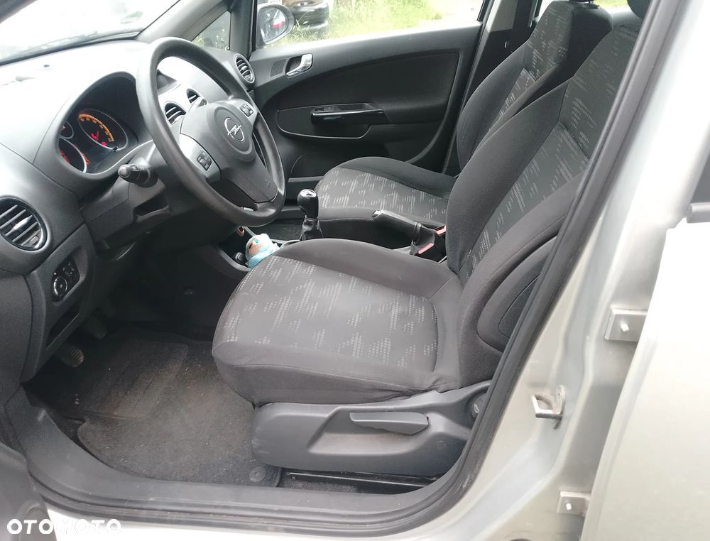 Opel Corsa 1.2 16V Edition - 13