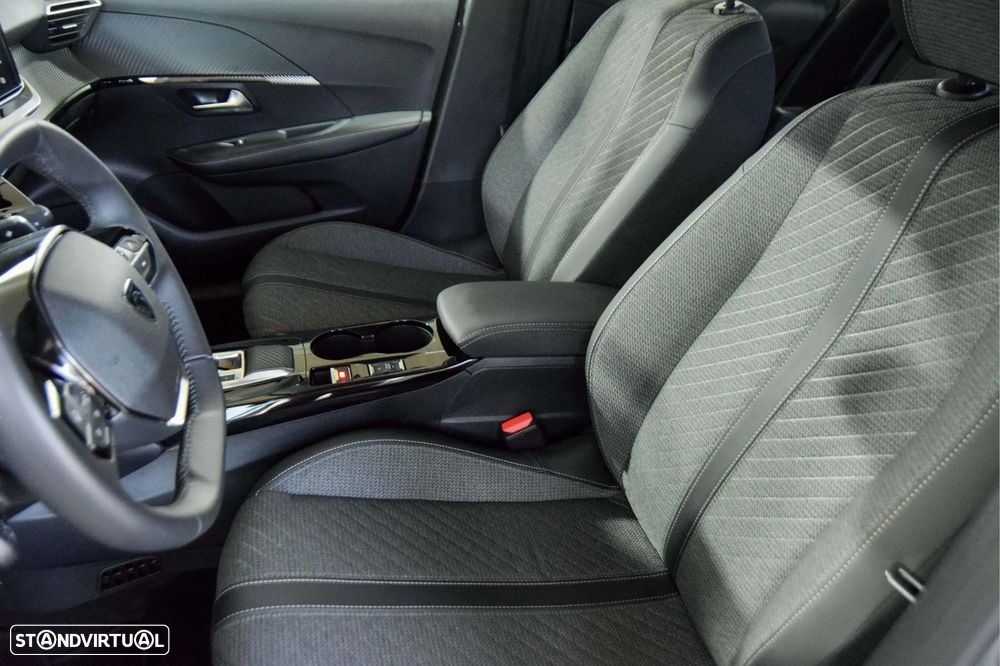 Peugeot 208 1.2 Hybrid Allure e-DCS6 - 10